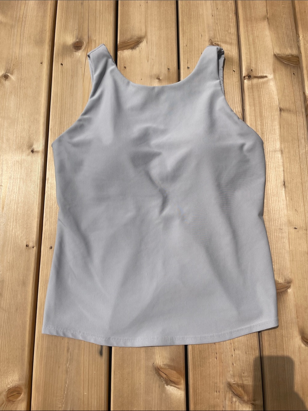 32 Degrees Soft Gray Scoop Tank Top with built in bra